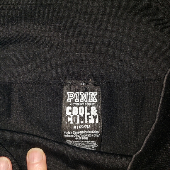 V.S. PINK leggings bundle - Picture 9 of 9